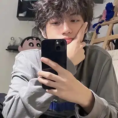唐依童 唐依童